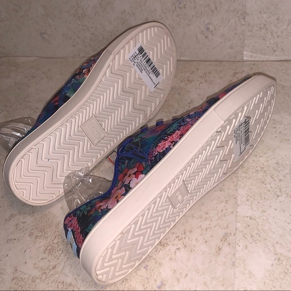TOMS Tropical Multi Color Floral Print Lace Up Low Top Sneakers RARE size 6 - Picture 7 of 7